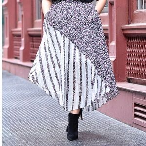 FALL MUST-HAVE: ASYMMETRICAL SKIRT